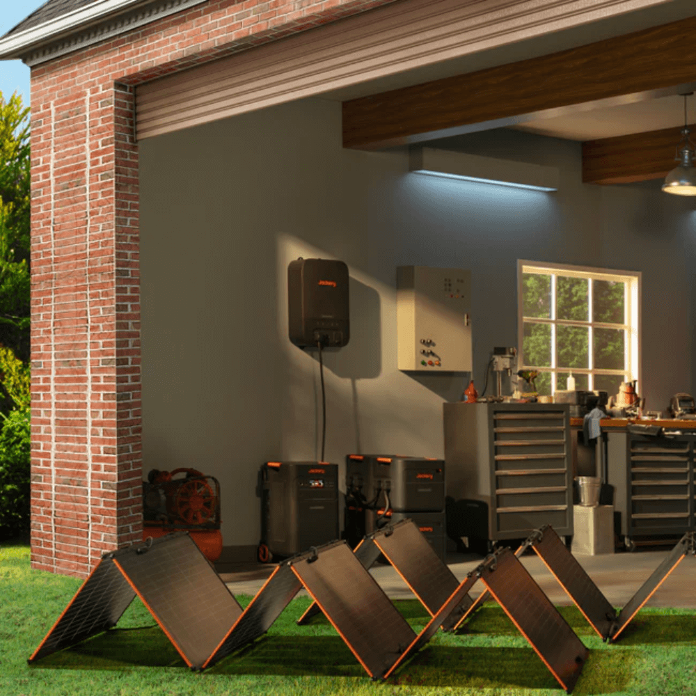 Jackery Explorer 5000 Plus + Solar Saga 500X x 2