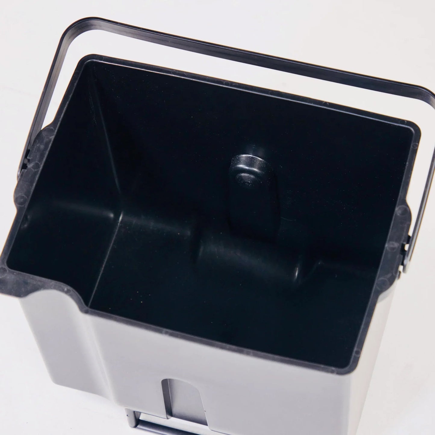 CompoCloset 3.9 Gallon Agitator-Less Solids Bin for Cuddy Composting Toilet
