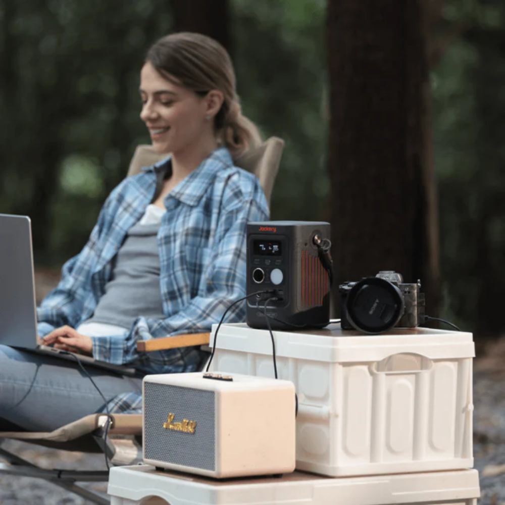 Jackery Explorer 300D Portable Power Station