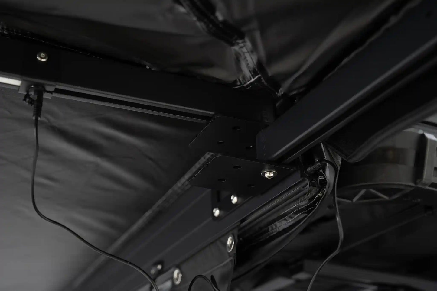 FSR 180 Tailgate Awning