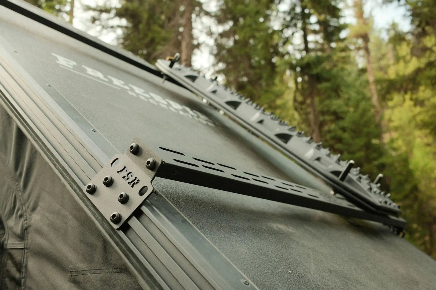 FSR Hard Shell Series - Crossbar Kits